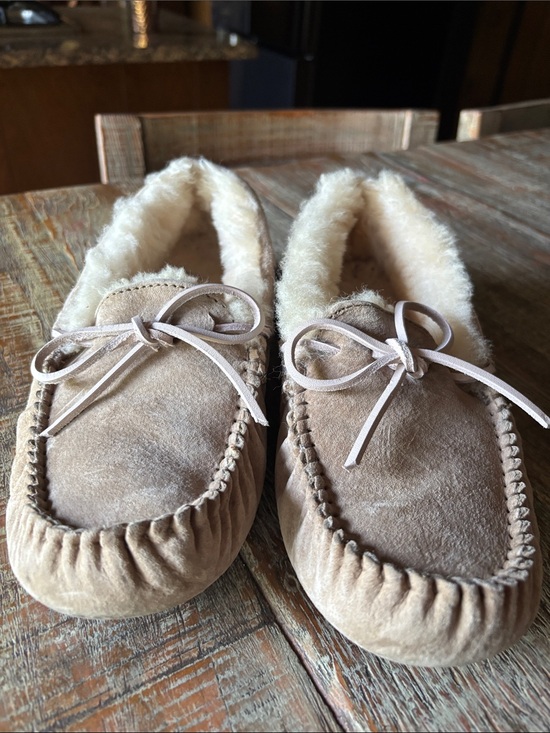 UGG Shoes - UGG Chestnut Suede Shearling Lined Moccasin Slippers